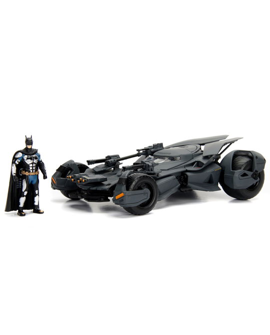 1/24 Justice League Batmobile With Batman