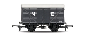 RailRoad Box Van - SWB - R6422-trains-Hobbycorner