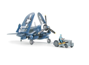 1/48 Vought F4U-1D Corsair with Moto-Tug - 61085-model-kits-Hobbycorner