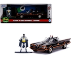 1/32 1966 Classic Batmobile with Figurine - 31703