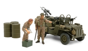 1/35 British SAS Commando Vehicle 1944 (w/2 Figures)-model-kits-Hobbycorner