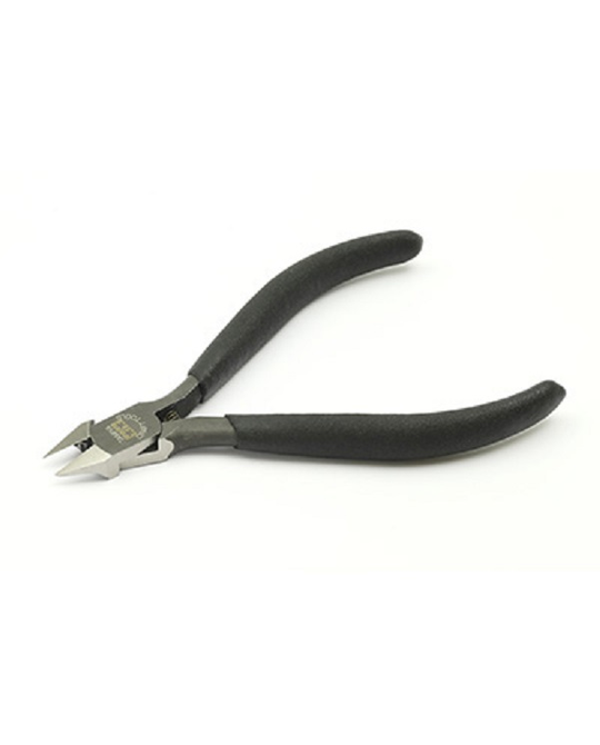 SHARP POINTED SHARP CUTTER FOR PLASTIC