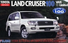 1/24 Toyota Landcruiser 100 Van - 038049