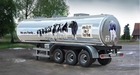 1/24 Milk Tanker "We Are Family" - 1-3911