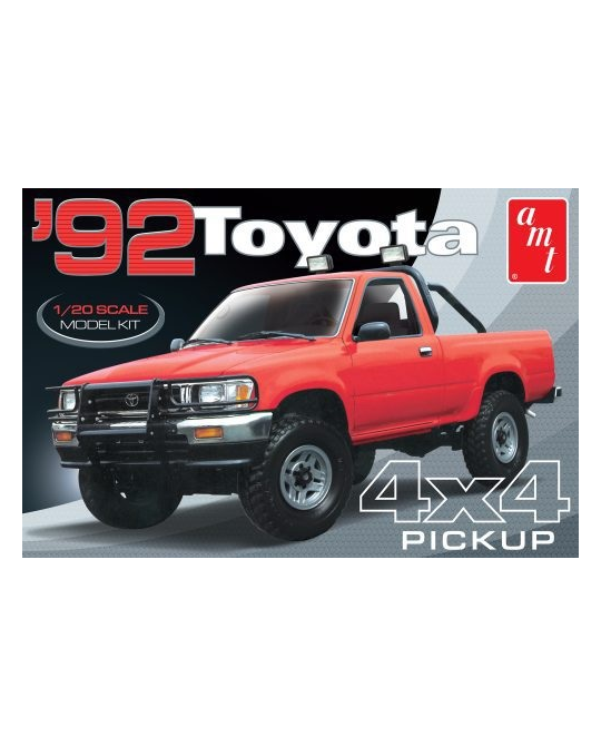 1/20 1992 Toyota 4x4 Pickup Model Kit - 1425