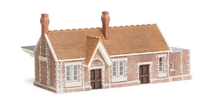 GWR Dunster Station - R7391-trains-Hobbycorner