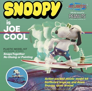 Snoopy is Joe Cool Motorized Model Kit-model-kits-Hobbycorner