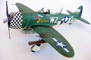 1- 72 P- 47D THUNDERBOLT EILEEN -  9- 12474-model-kits-Hobbycorner